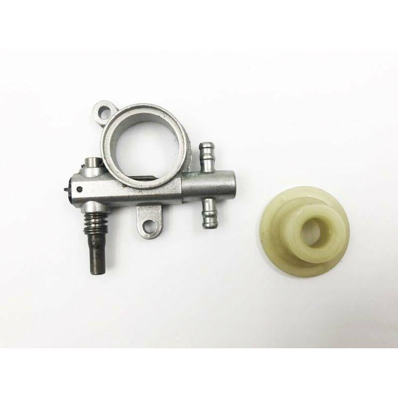 Doctor Machine - Pompa olio e Vite senza fine per Motosega 25cc 2500