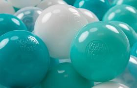 KiddyMoon 100 ∅ 7CM Palline Morbide Colorate Per Piscina Bambini Fatto In EU, Turchese Chiaro/Bianco/Trasparente/Turchese - turchese