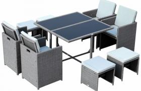 Set Tavolo E 4 Sedie Da Giardino In Rattan Sintetico E Acciaio Con 4 Poggiapiedi Grigio Miozzi